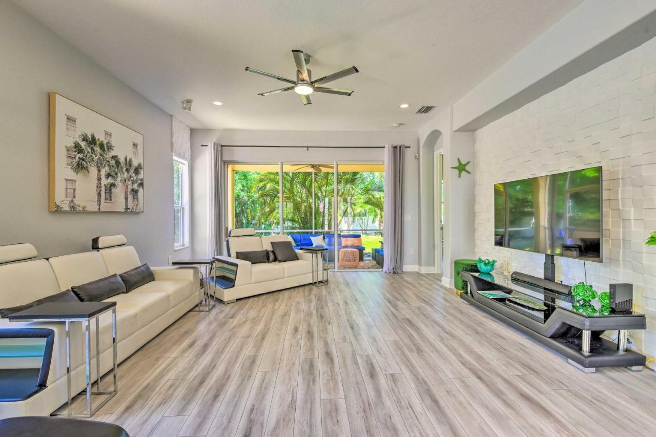 Sun-Soaked Sarasota Oasis With Pool And Hot Tub! Βίλα Εξωτερικό φωτογραφία