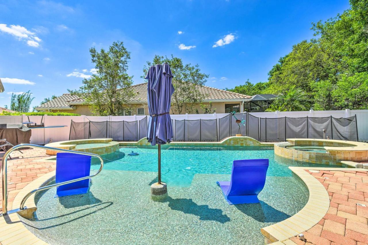 Sun-Soaked Sarasota Oasis With Pool And Hot Tub! Βίλα Εξωτερικό φωτογραφία