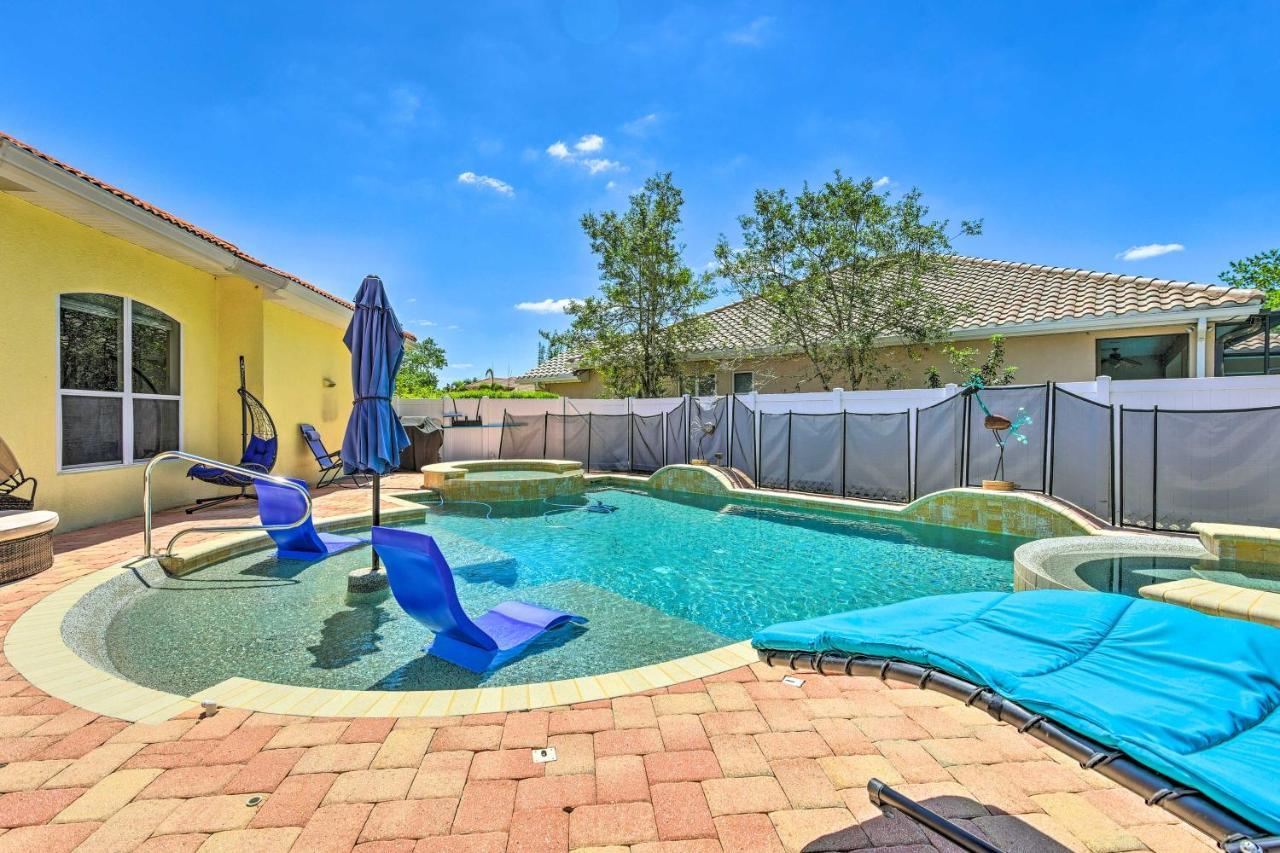 Sun-Soaked Sarasota Oasis With Pool And Hot Tub! Βίλα Εξωτερικό φωτογραφία